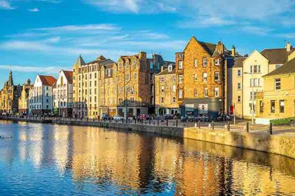 Spacious 2 Bed, 2 Bath Apartment -The Shore, Leith Εδιμβούργο Εξωτερικό φωτογραφία