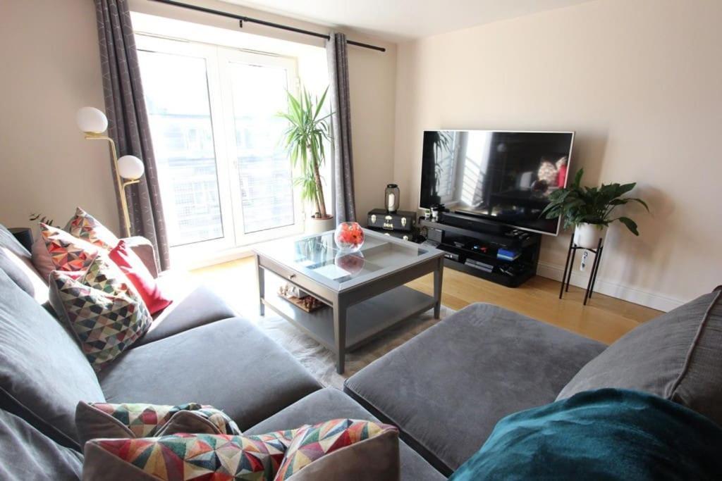 Spacious 2 Bed, 2 Bath Apartment -The Shore, Leith Εδιμβούργο Εξωτερικό φωτογραφία