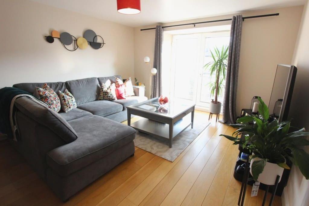 Spacious 2 Bed, 2 Bath Apartment -The Shore, Leith Εδιμβούργο Εξωτερικό φωτογραφία
